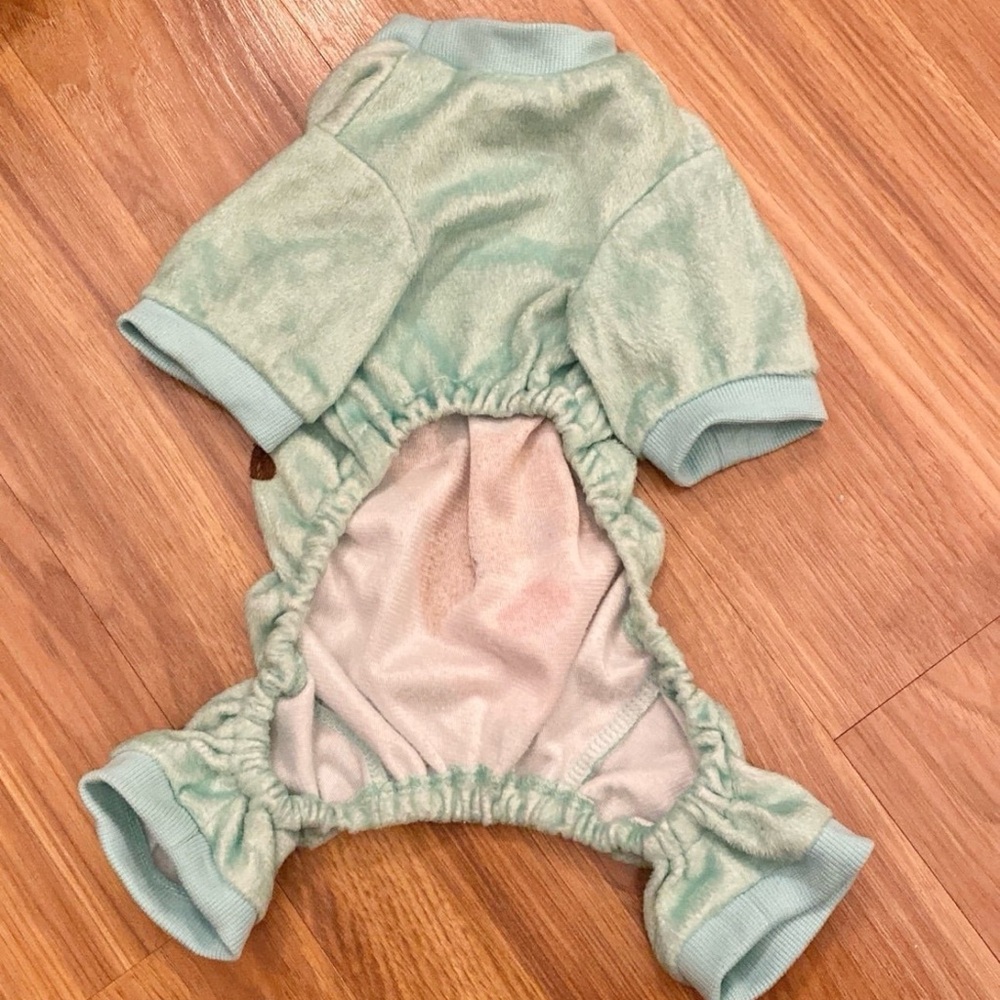 Dog Clothes - Picture 3 of 6